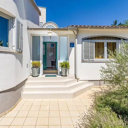 Villa Bella By